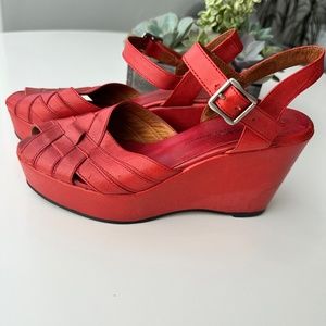 Remix Vintage shoes Women’s 7 chunky platform sandal